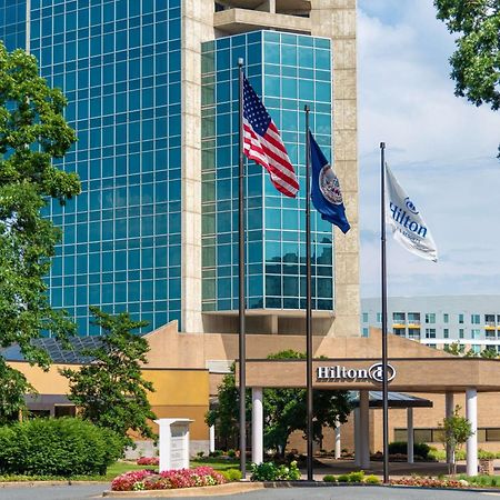Hilton Alexandria Mark Center Екстериор снимка